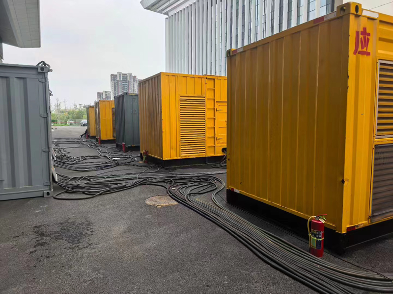 河东不同季节柴油发电机组保养有哪些注意事项？