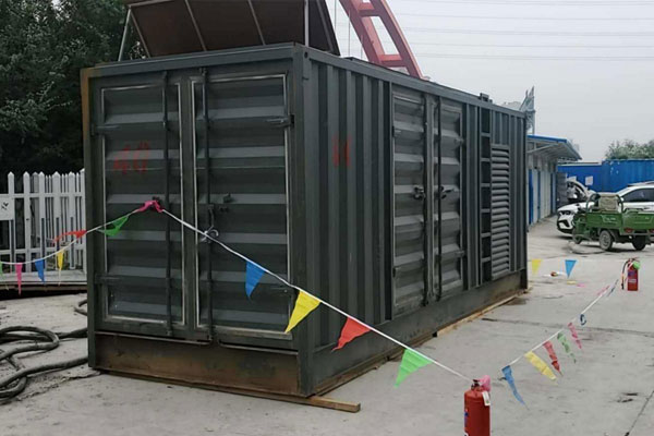河东发电机租赁空气滤清器多久更换一次？