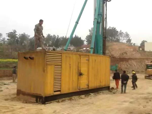 河东如何判断水冷式机油散热器密封件是否需要更换？